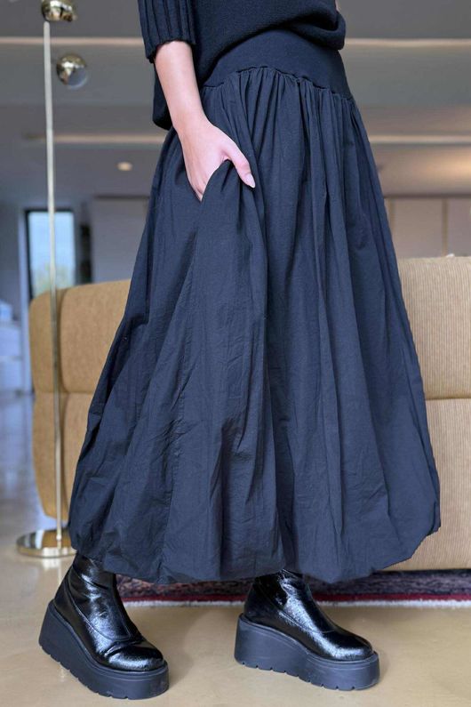 Paloma Bubble Hem Midi Skirt Black